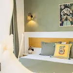 Lyse Juelide * Çeşme