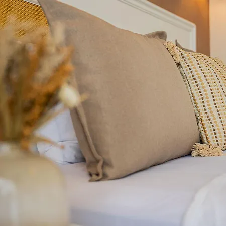 Lyse Juelide ホテル