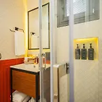 Lyse Jülide Hotel *