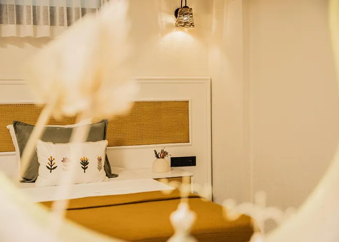 Lyse Juelide Çeşme